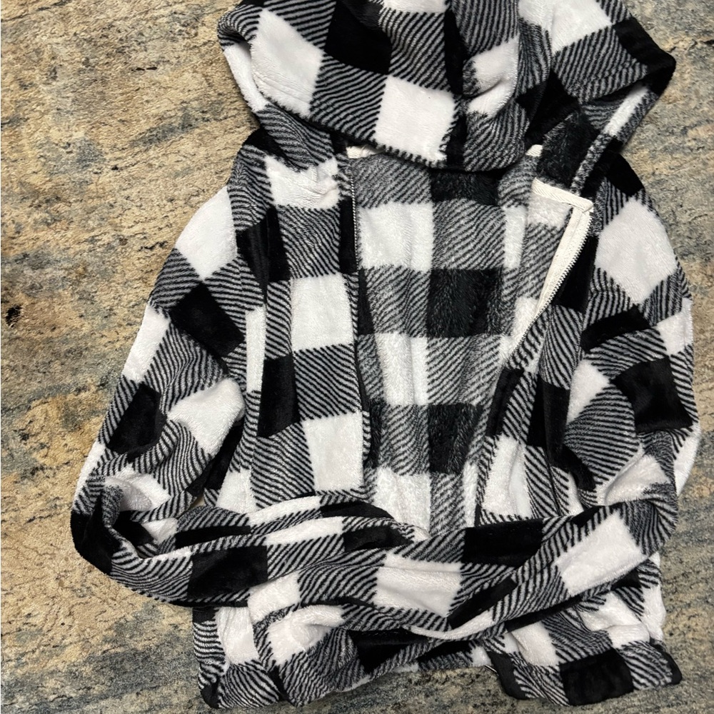 Hippie Rose Black and White Striped Fuzzy Pullover